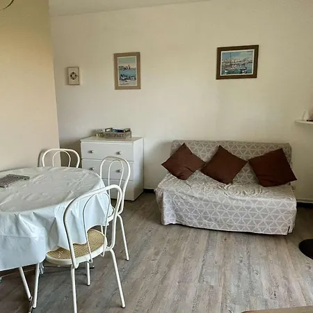 T2 4 Couchages Sur Ar850-322 *